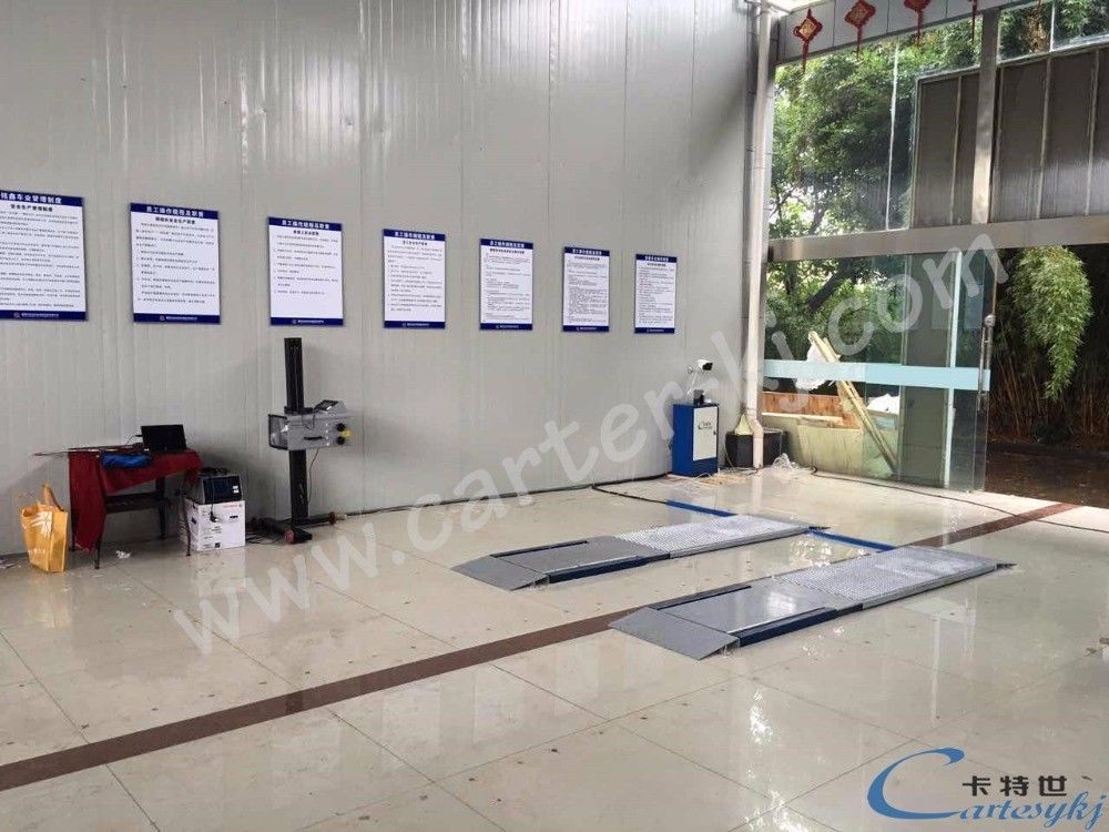 220V Voltaj Araçlar için Ultra Düz Plaka Test Çizgisi Fren Testleri Yük Testleri Yan kayma