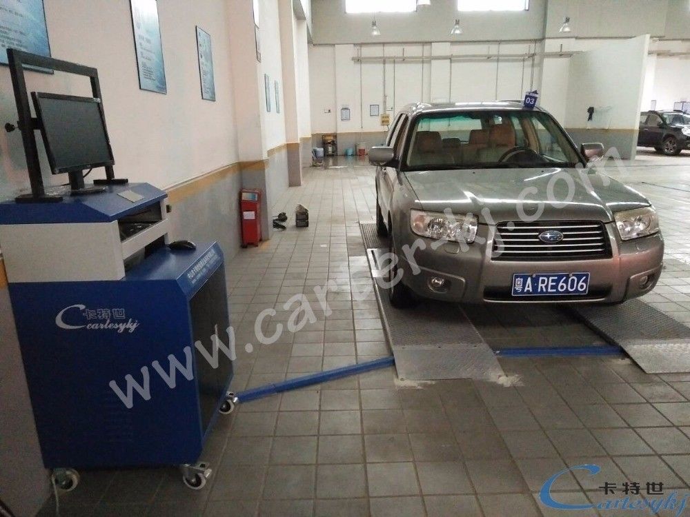 220V Voltaj Araçlar için Ultra Düz Plaka Test Çizgisi Fren Testleri Yük Testleri Yan kayma