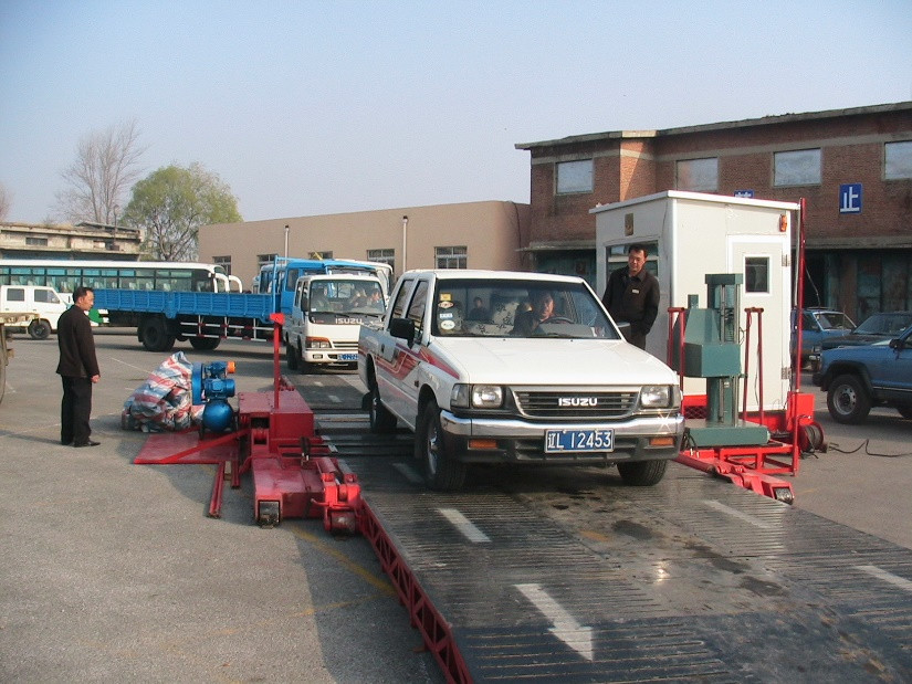 Çalışma pozisyonu Mobil Araç Güvenliği Test hattı 10000kg Yük CTYJ-10 Mobil Test hattı