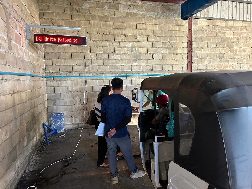Tüm Tipleri İçin Kapsamlı Motosiklet Denetleyicisi (2 Tekerlekli ve 3 Tekerlekli) İki ve Üç Tekerlekli Motosiklet Üç Tekerlekli EV Test Çubuğu CTMT-750 Motosiklet Test Çubuğu