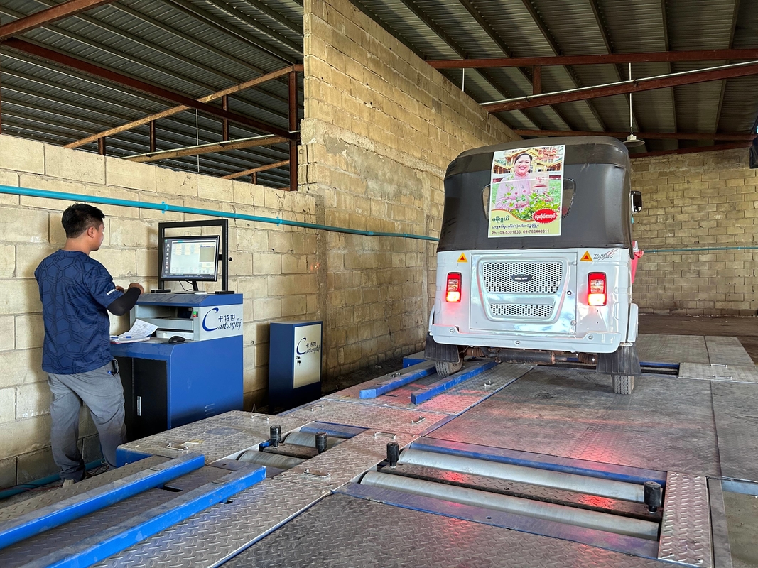 Tüm Tipleri İçin Kapsamlı Motosiklet Denetleyicisi (2 Tekerlekli ve 3 Tekerlekli) İki ve Üç Tekerlekli Motosiklet Üç Tekerlekli EV Test Çubuğu CTMT-750 Motosiklet Test Çubuğu