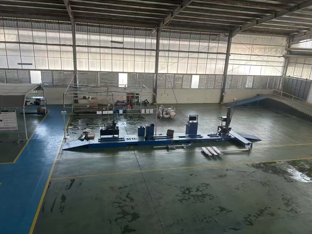 CTMT-300 İki tekerlekli motosiklet (EV) testi Motosiklet güvenlik performans test hattı