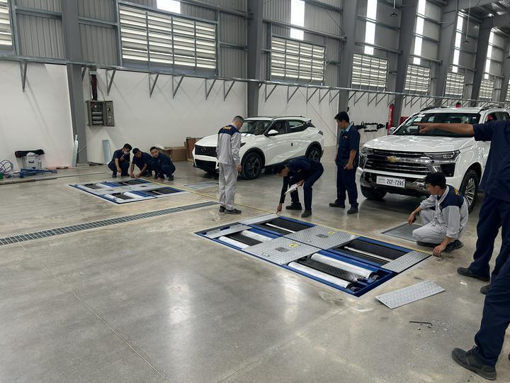 Cartesy marka CTGT-3-3C Roller Trinity Araç Test Hattı Rulo Fren Test Cihazı Dingil Yüklü Tek Plakalı hafif araçlar için yan kayma test cihazı